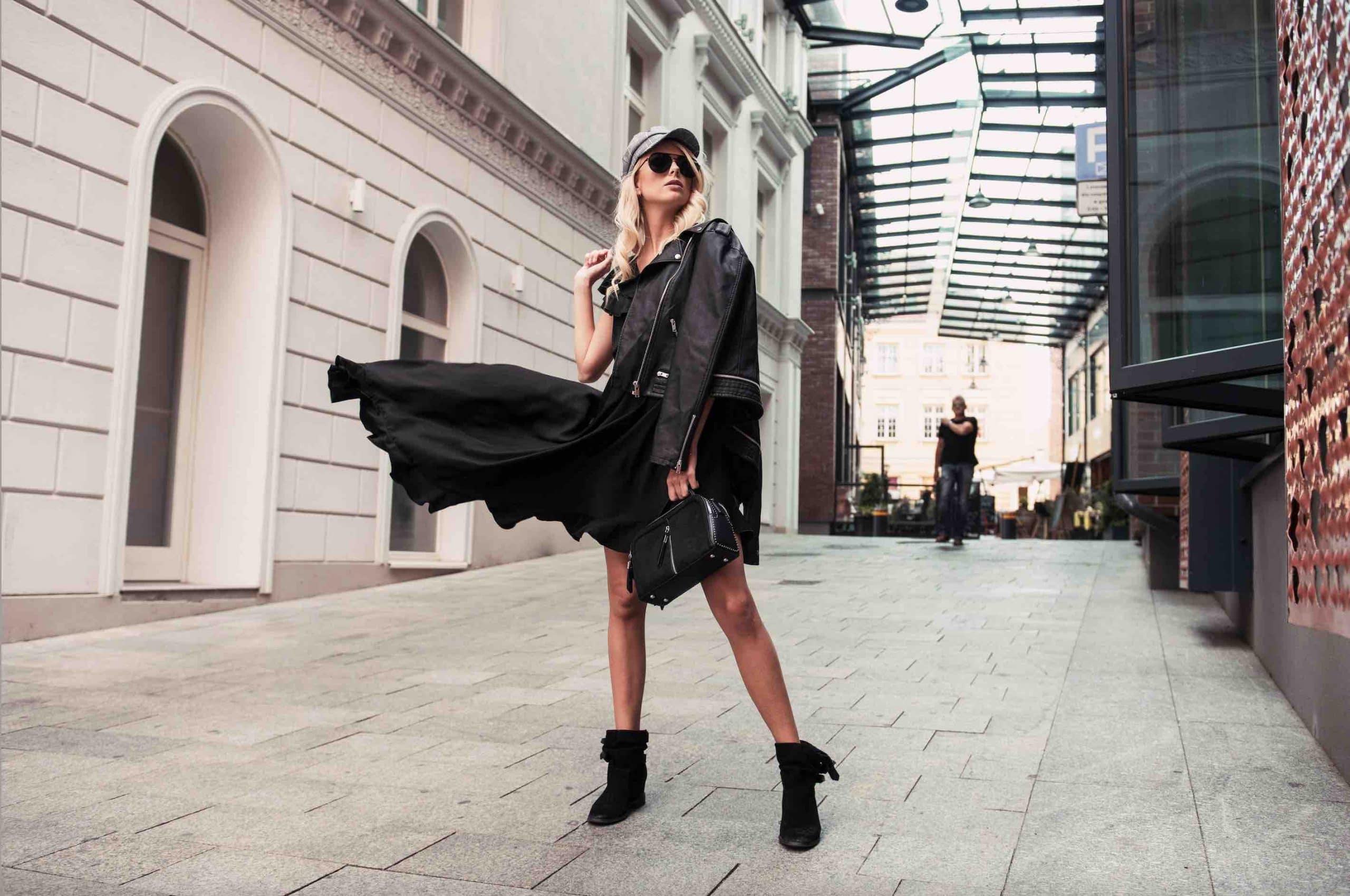 Quelle Chaussure Avec Une Robe Noire En Hiver www.ohmyshoe.fr